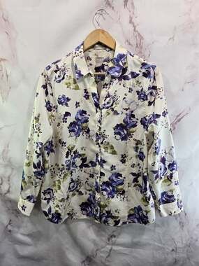 Chicos Shirt Womens XL 3 White Purple Button Up Floral Non Iron Wrinkle Free